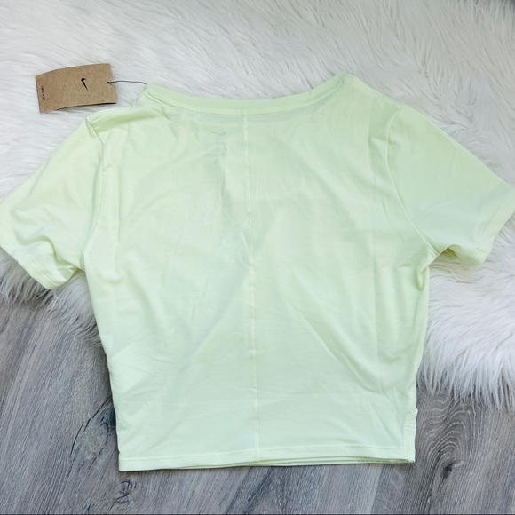 NWT Nike Dri-Fit One Luxe Women’s Top - Picture 5 of 7